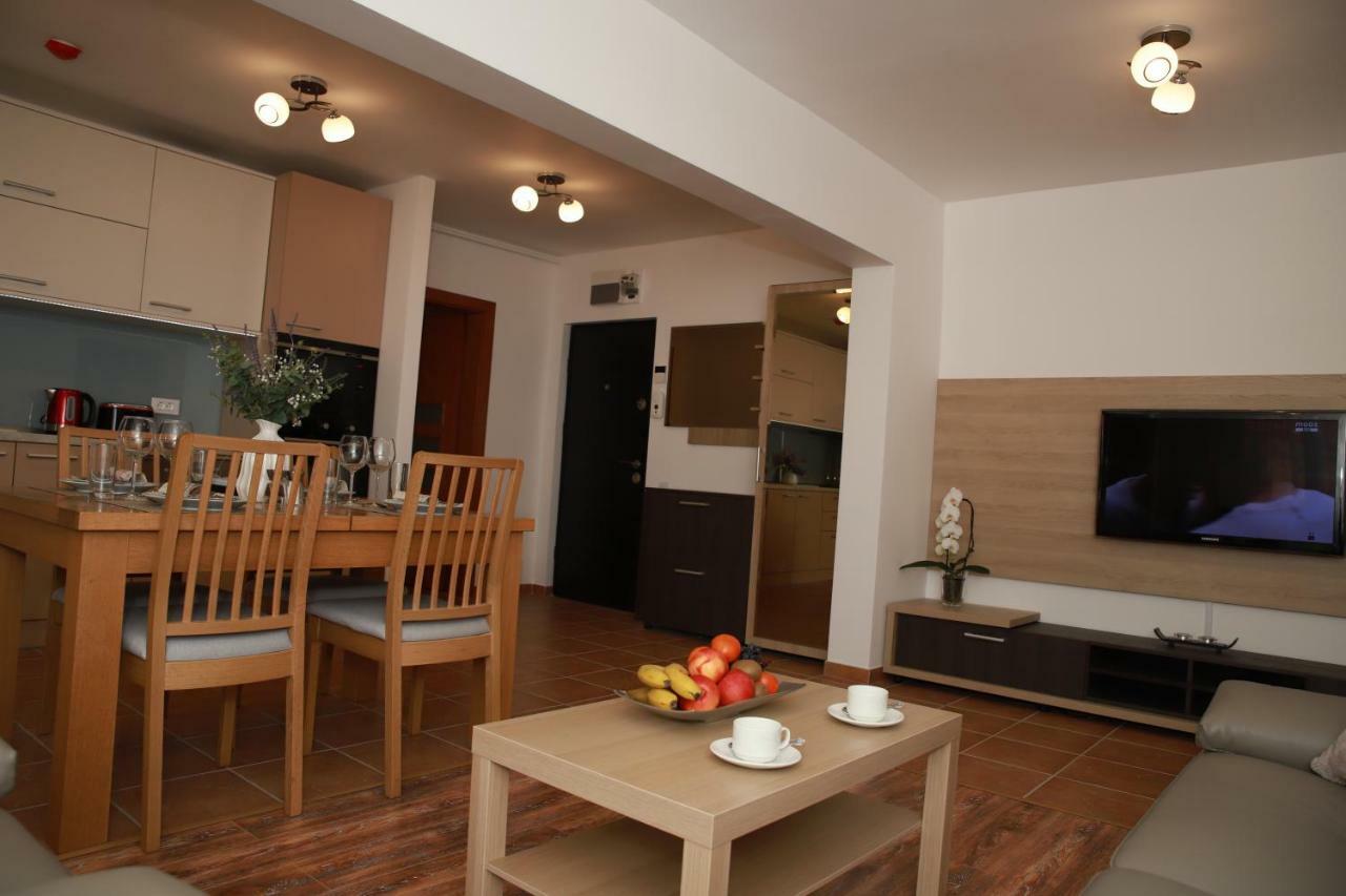 Cozy Apartment In Brasov Bagian luar foto